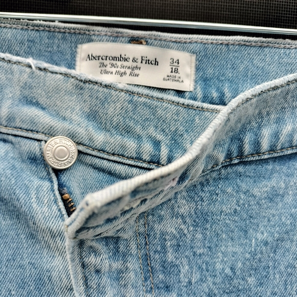 Abercrombie & Fitch Men's The 90s Straight Ultra Hi Rise Jeans Light Blue 35/18L - Picture 4 of 10